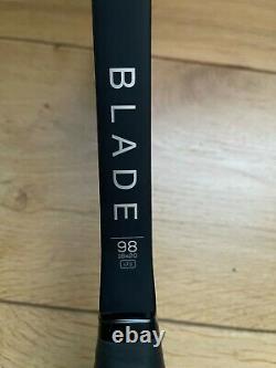 Pair of Wilson Blade 98 18x20 v7, grip size 3, tennis rackets L@@@@@K