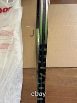 Tennis Racket Wilson Blade Pro 16x19 V8 43/8 Brand New WR125711U3