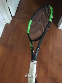Wilson Blade 98 16x19 Countervail 2017 (Two Racquets)