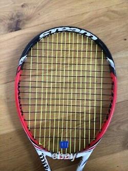 Wilson Steam 99S Tennis Racket. Grip 2